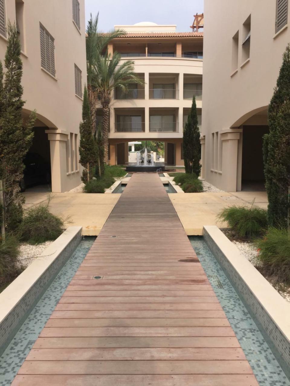 Lingna Luxury Apartment Lighthouse Paphos Exterior photo